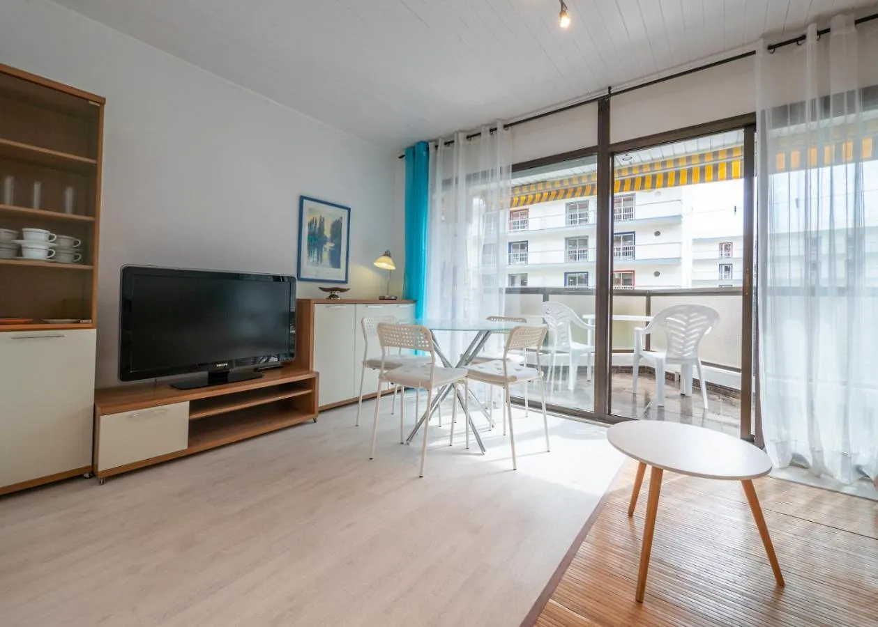 Appartement HomeHolidaysRentals Brizna Malgrat de Mar Spanje